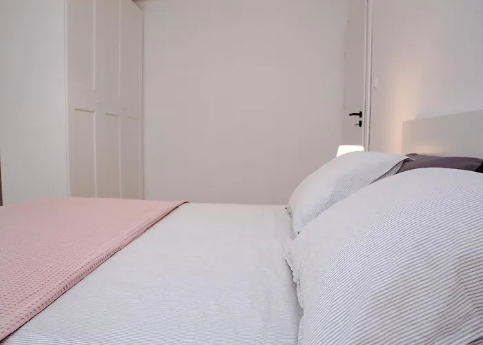 Rina Apartment